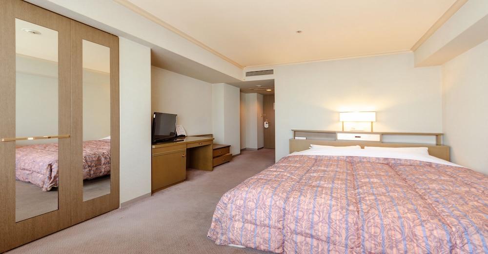 Hotel Pearl City Кобе Екстериор снимка