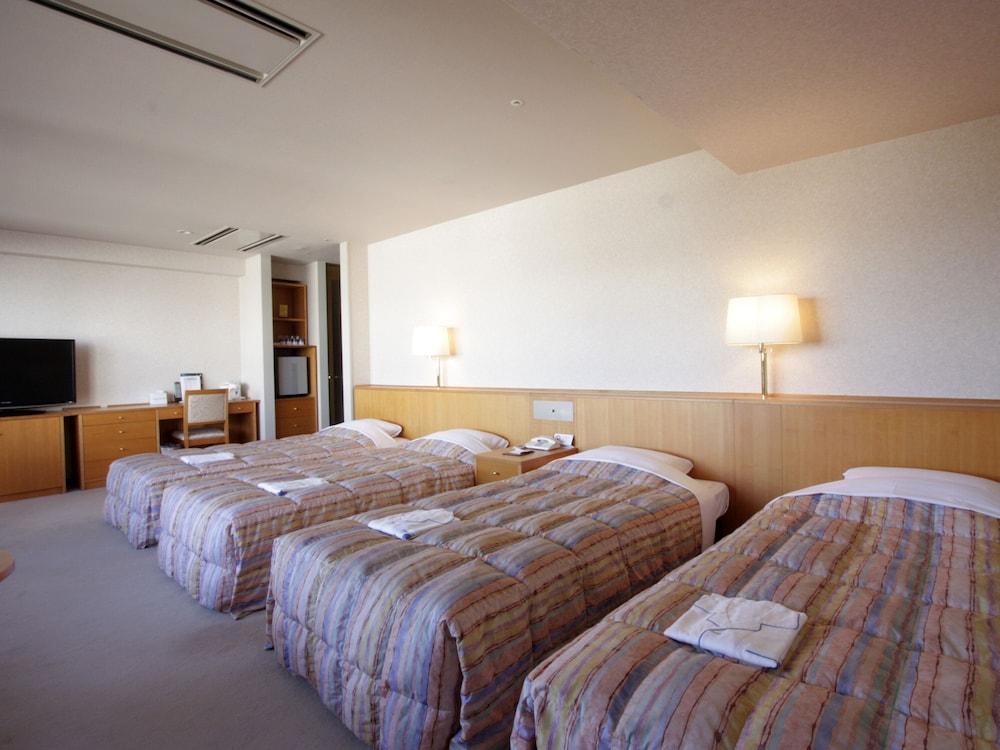 Hotel Pearl City Кобе Екстериор снимка